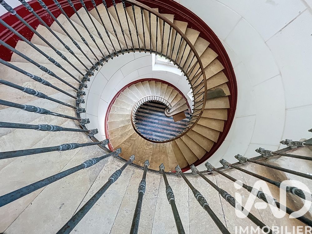 � vendre  Propri�t�/ch�teau Villenave-de-Rions (33550)