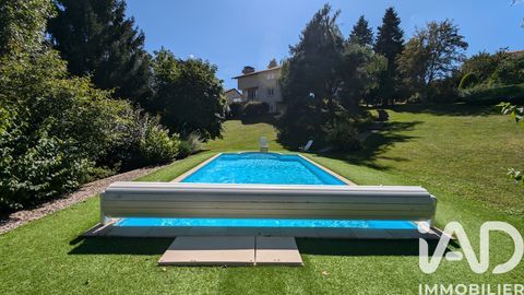   Vente Maison d'architecte 5 pi�ces Villa - 5 pi�ce(s) - 206 m�