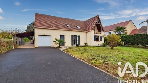   Vente Pavillon 7 pi�ces Maison - 7 pi�ce(s) - 146 m�