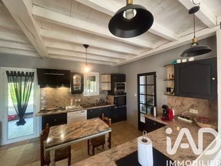  Maison � vendre 8 pi�ces 200 m�