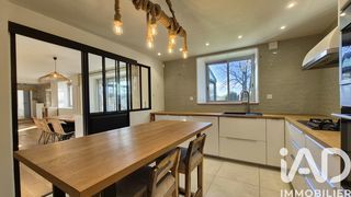  Maison � vendre 9 pi�ces 240 m�