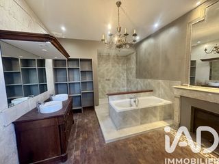  Maison � vendre 10 pi�ces 300 m�