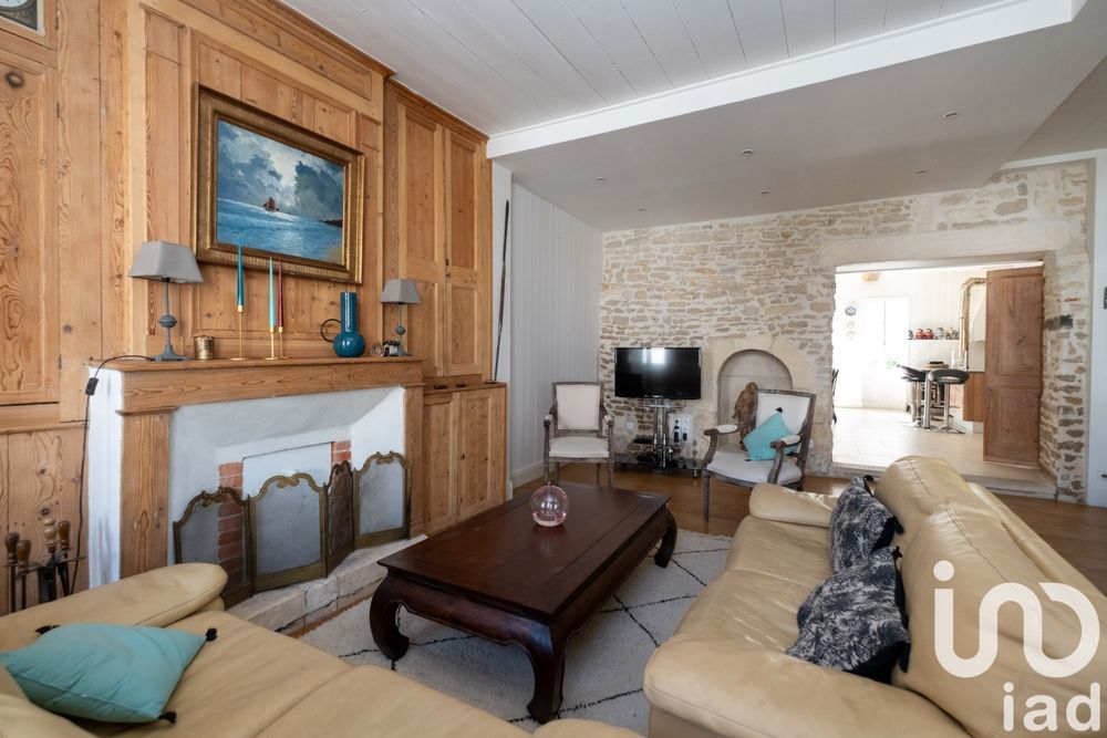 � vendre  Maison Saint-Martin-de-R� (17410)