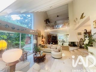  Maison � vendre 8 pi�ces 180 m�