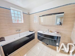  Maison � vendre 8 pi�ces 184 m�