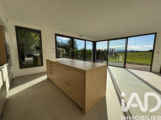  Villa � vendre 7 pi�ces 192 m�