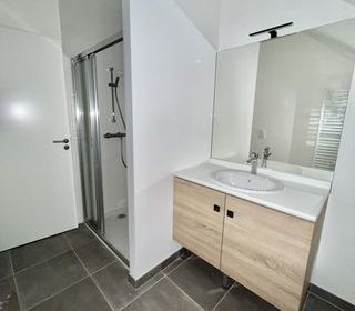  Appartement � vendre 4 pi�ces 89 m�