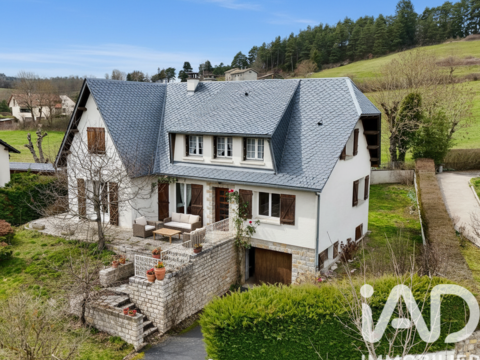   Vente Maison/villa 7 pi�ces Maison - 7 pi�ce(s) - 178 m�