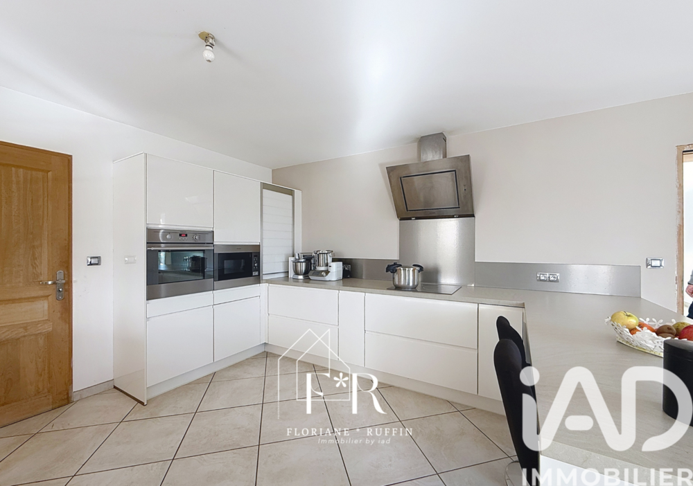 � vendre  Villa Pernes-les-Fontaines (84210)