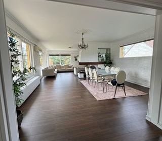  Maison � vendre 8 pi�ces 320 m�