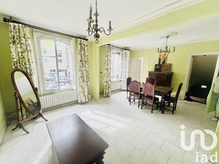  Immeuble � vendre 121 m�