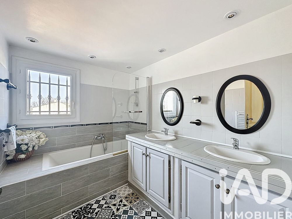 � vendre  Maison Montauroux (83440)