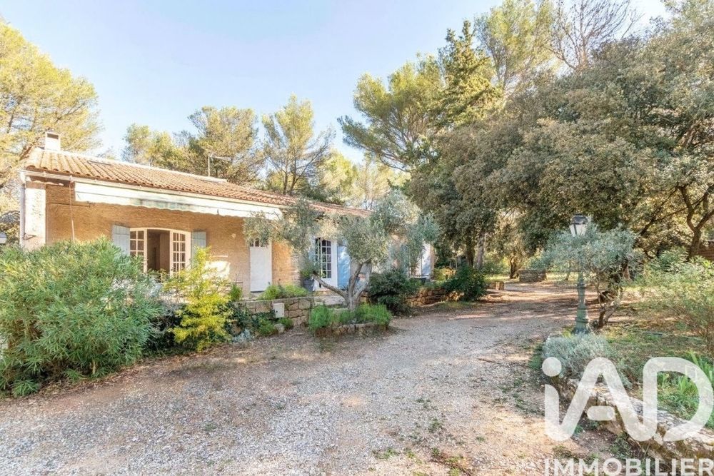 � vendre  Maison Grans (13450)