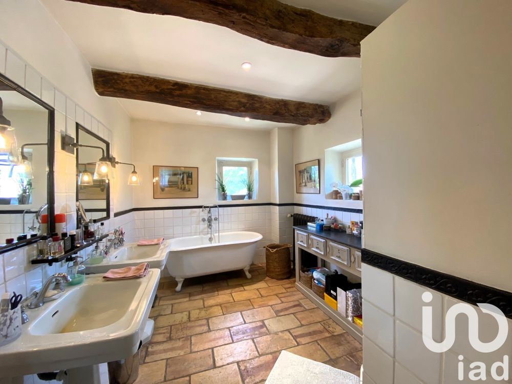 � vendre  Maison Gordes (84220)