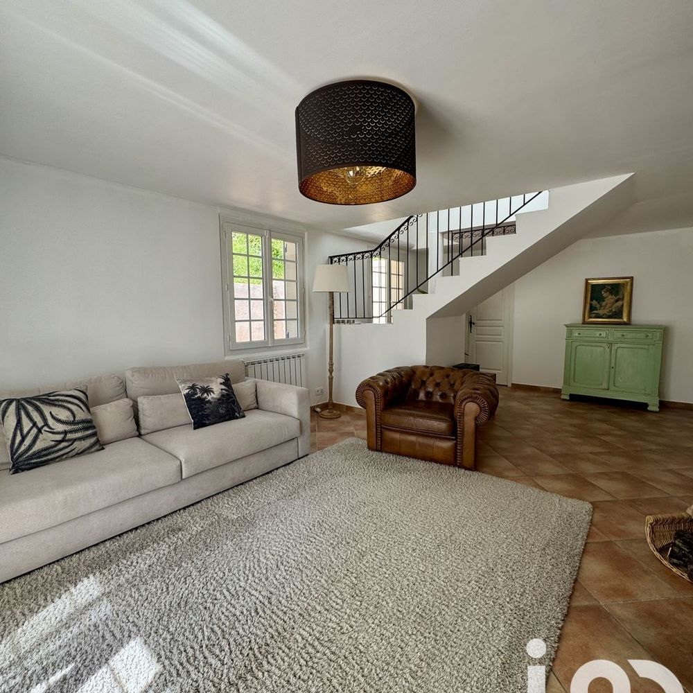 � vendre  Maison Le Revest-les-Eaux (83200)