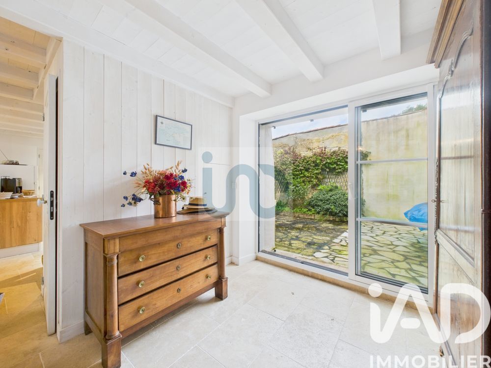 � vendre  Maison Saint-Martin-de-R� (17410)