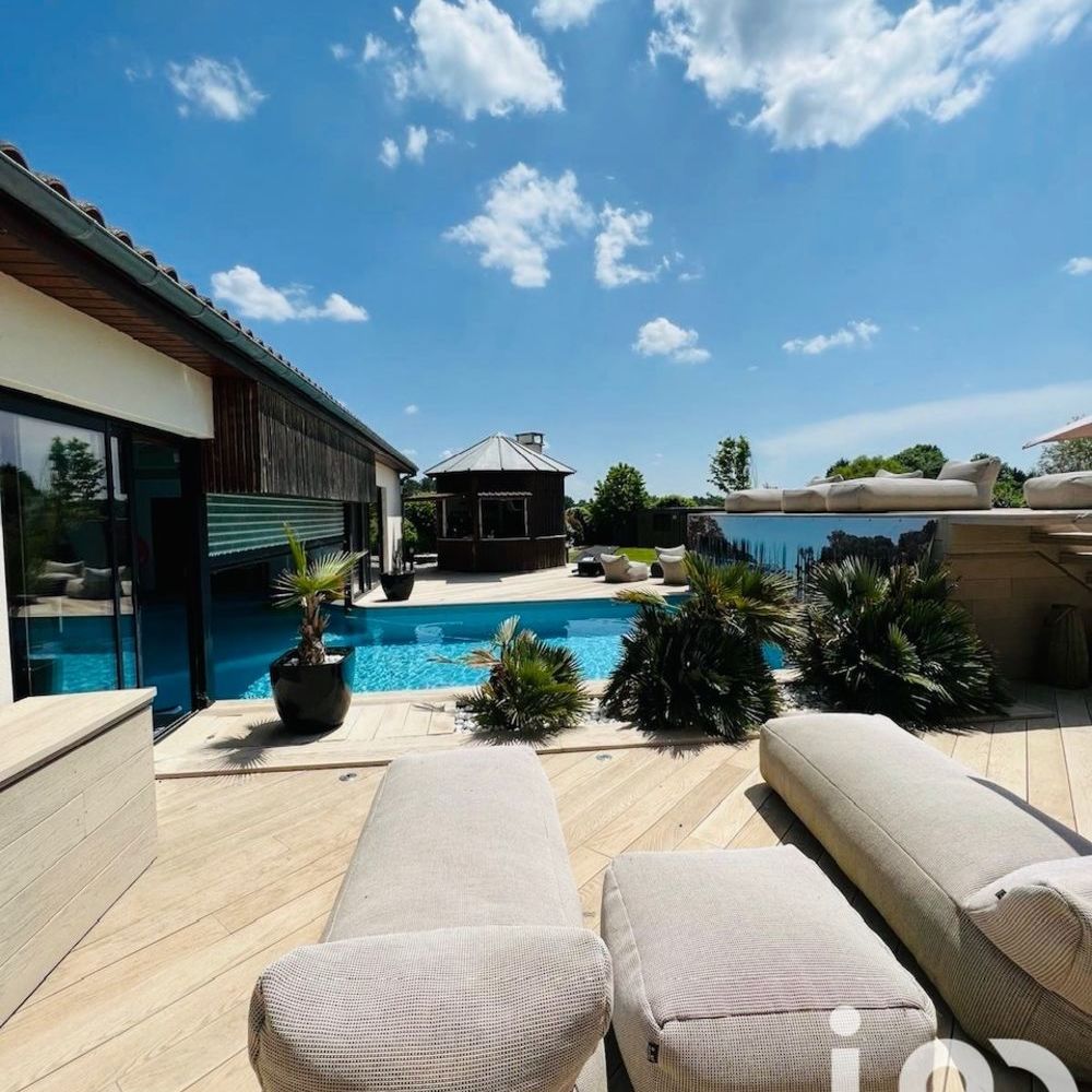 � vendre  Villa Marcenais (33620)