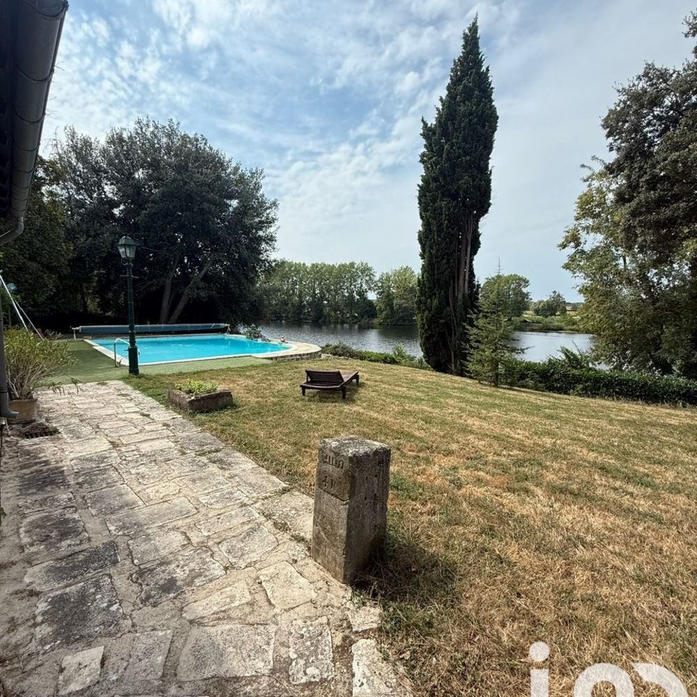 � vendre  Maison Ch�tellerault (86100)