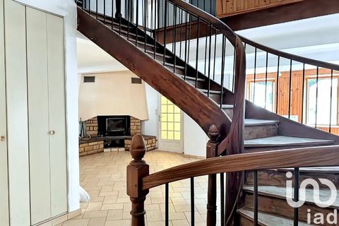   Vente Maison/villa 10 pi�ces Maison - 10 pi�ce(s) - 266 m�