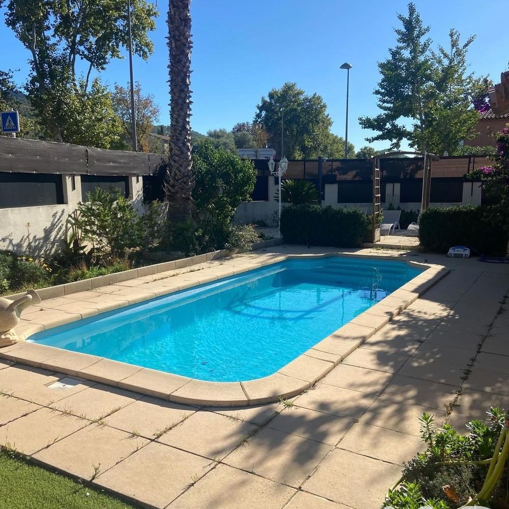 � vendre  Maison Saint-Cyr-sur-Mer (83270)