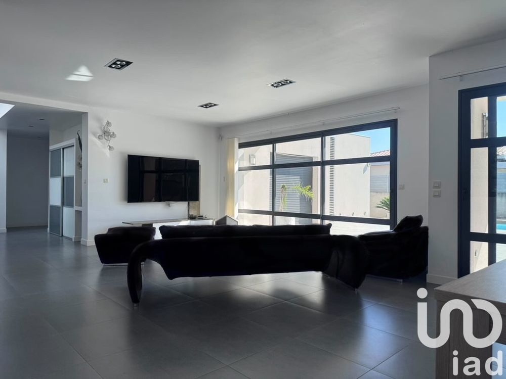 � vendre  Villa Corneilla-la-Rivi�re (66550)