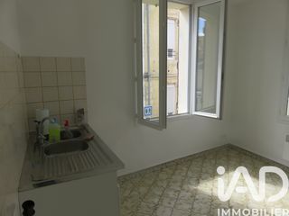  Immeuble � vendre 83 m�