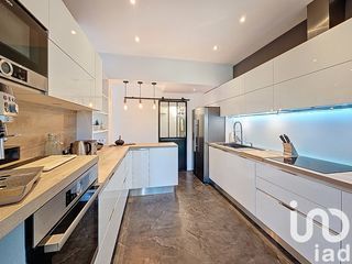  Maison � vendre 7 pi�ces 205 m�