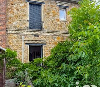  Maison � vendre 8 pi�ces 294 m�