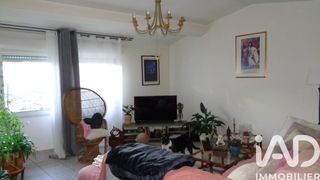  Immeuble � vendre 272 m�