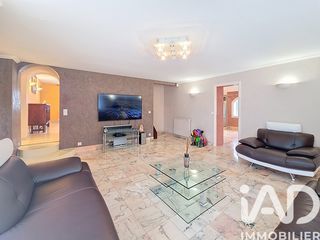  Maison � vendre 5 pi�ces 223 m�