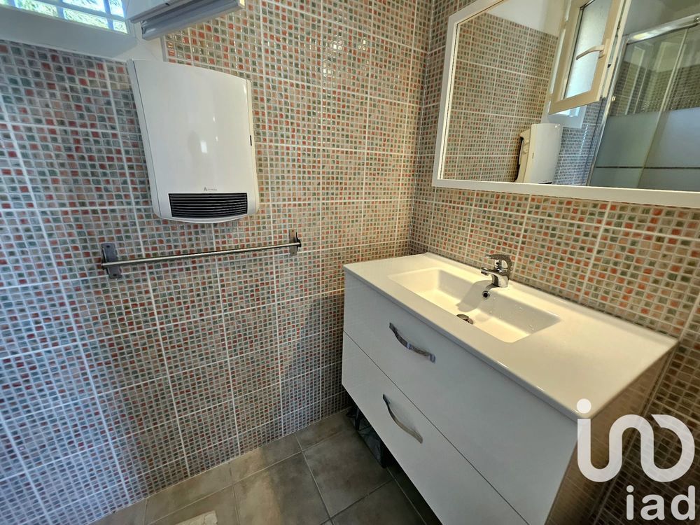 � vendre  Maison B�doin (84410)