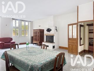  Maison � vendre 12 pi�ces 304 m�