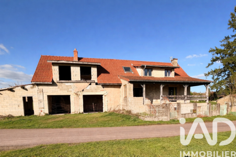   Vente Maison de village 6 pi�ces Maison - 6 pi�ce(s) - 145 m�