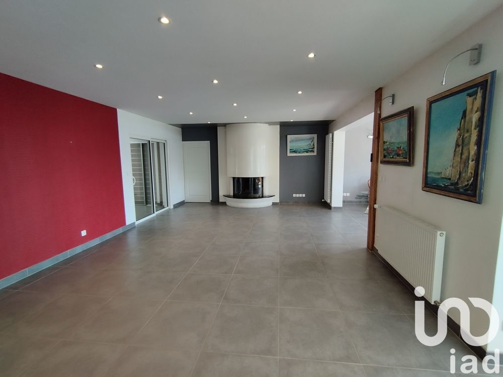 � vendre  Maison Forges-les-Eaux (76440)