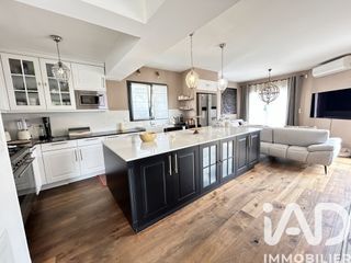  Maison � vendre 7 pi�ces 180 m�