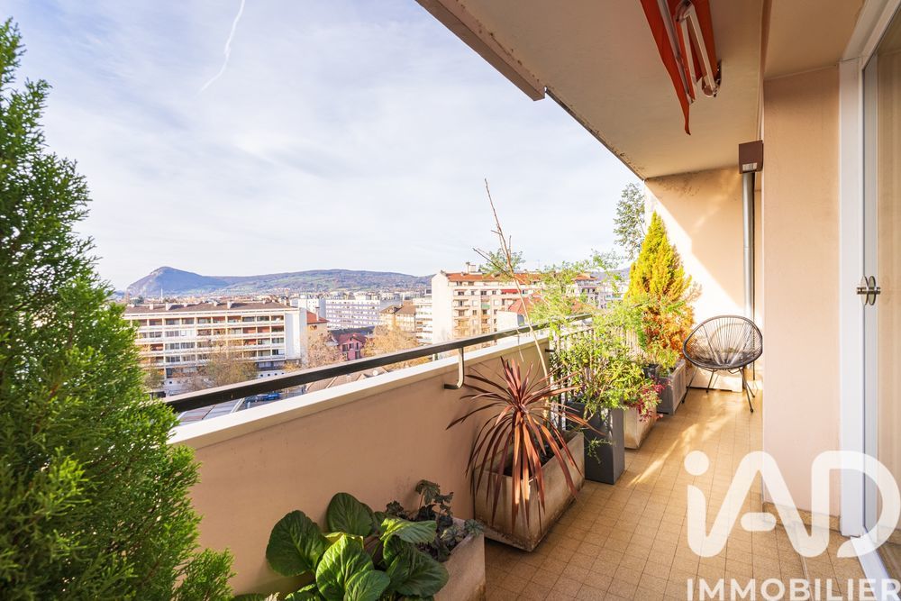 � vendre  Appartement Annecy (74000)