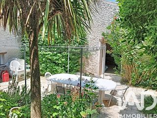  Maison � vendre 6 pi�ces 205 m�