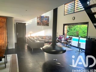  Villa � vendre 10 pi�ces 317 m�