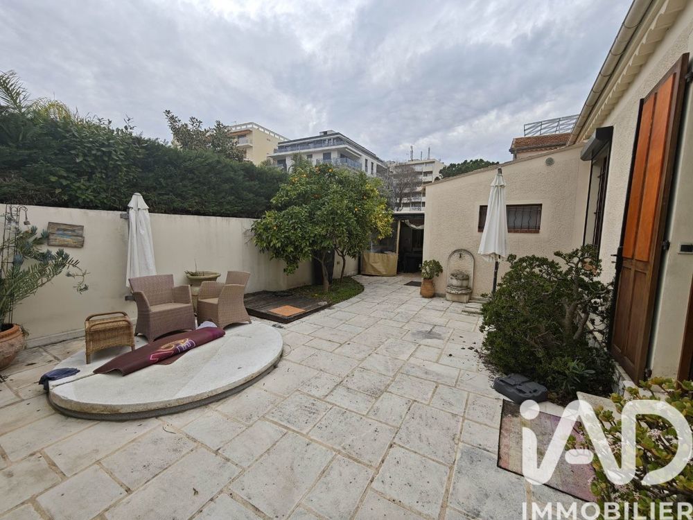 � vendre  Maison Antibes (06600)
