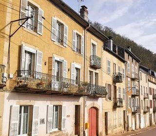  Immeuble � vendre 233 m�