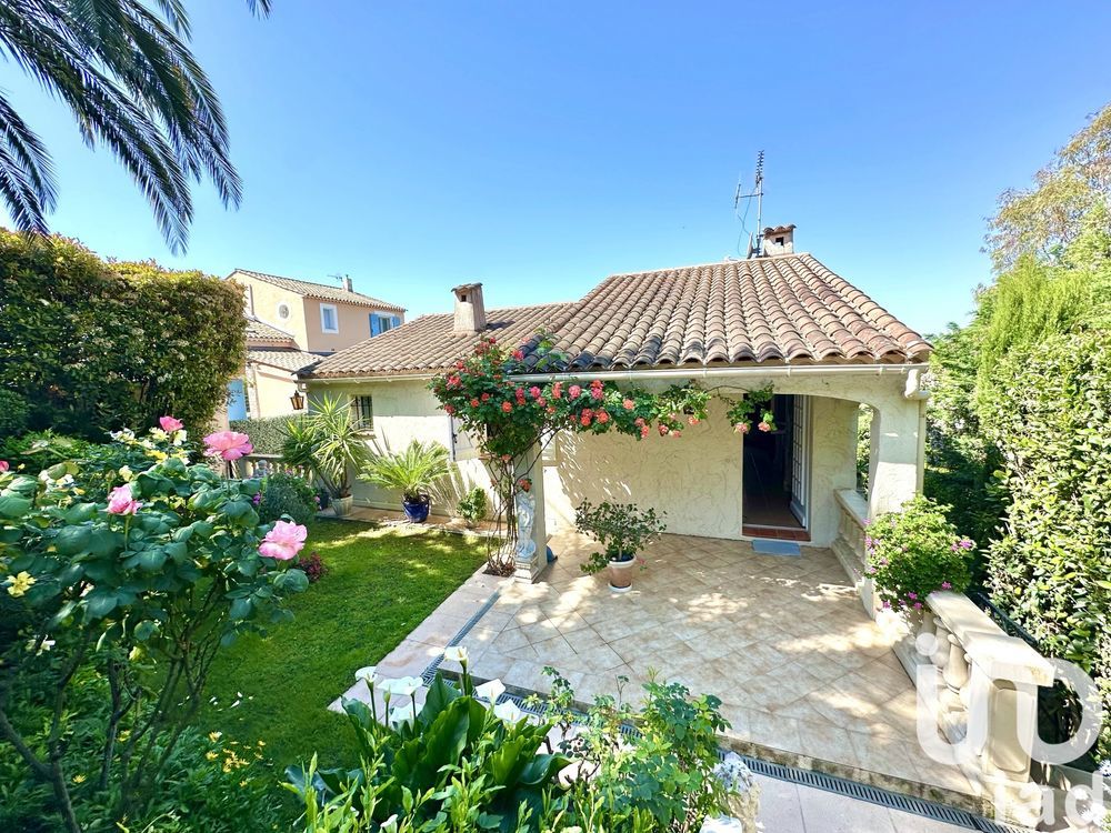 � vendre  Maison Saint-Rapha�l (83700)