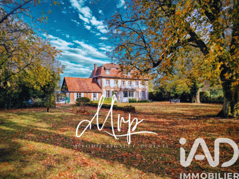   Vente Demeure 8 pi�ces Maison - 8 pi�ce(s) - 228 m�