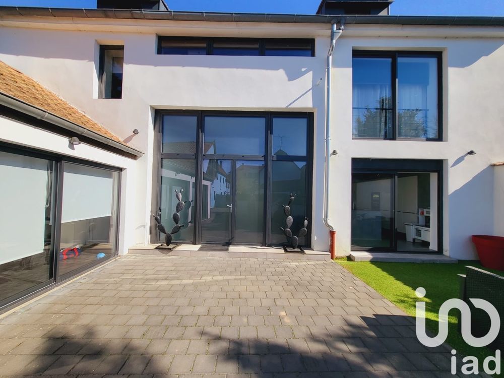� vendre  Villa Mundolsheim (67450)