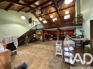  Immeuble � vendre 317 m�