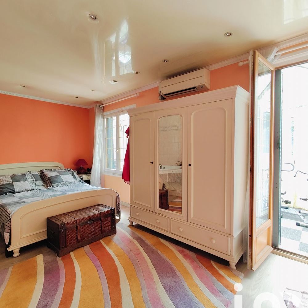 � vendre  Maison Montreuil (93100)