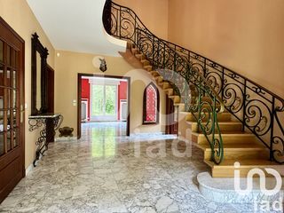  Villa � vendre 8 pi�ces 316 m�