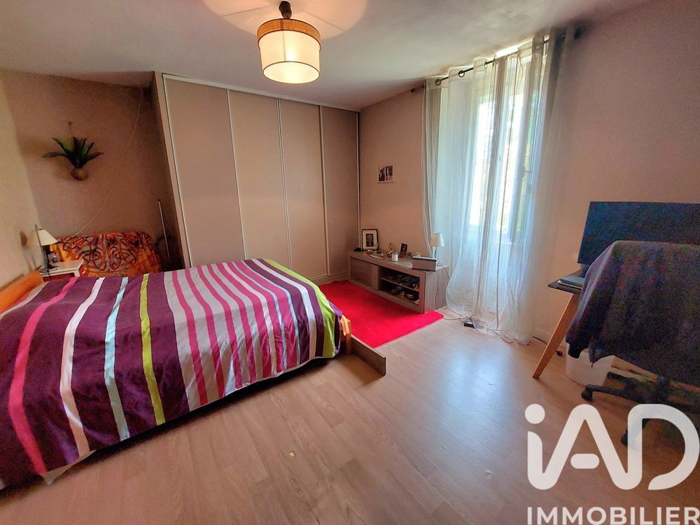 � vendre  Maison Bonneville-et-Saint-Avit-de-Fumadi�res (24230)