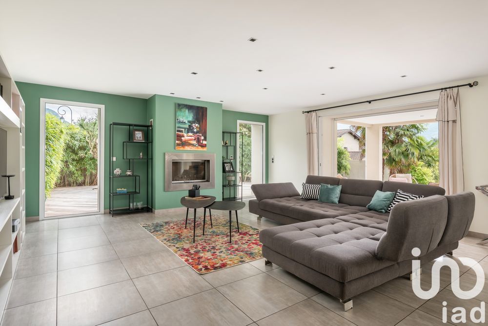 � vendre  Villa Fontanil-Cornillon (38120)