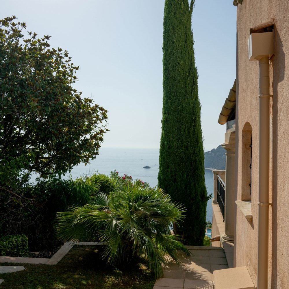 � vendre  Maison Th�oule-sur-Mer (06590)