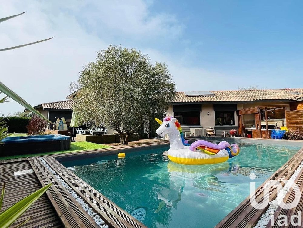 � vendre  Maison Messanges (40660)